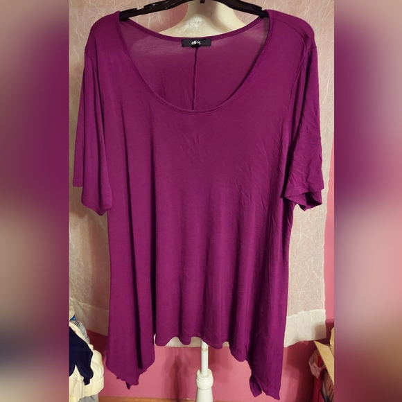 Womans Maroon Top Shirt Plus size 26/28 and 2X - Picture 1 of 4